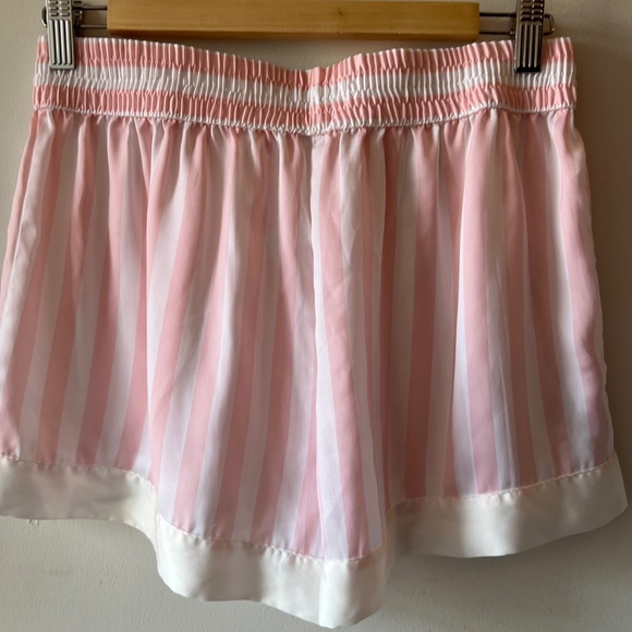 Betsy Johnson Mrs. Striped Satiny PJ Set M - Picture 10 of 15